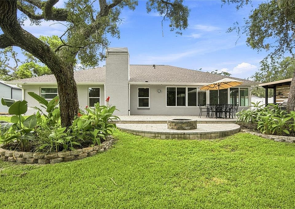 1st image of 8345 APPLE ORCHARD ROAD