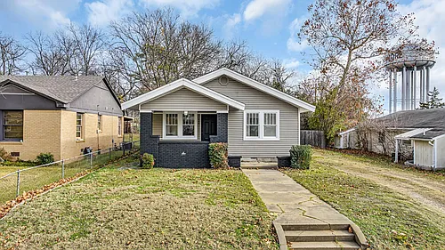 434 SW #K Photo 1