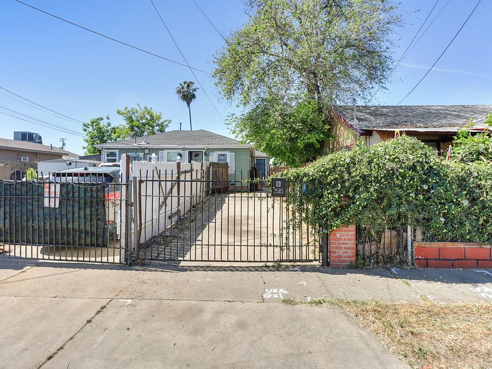 1st image of 2585 Beaumont St