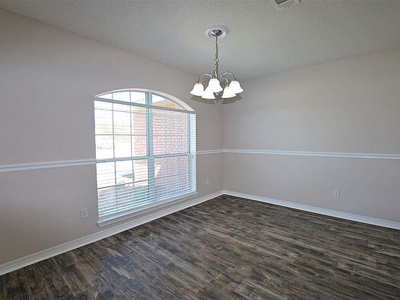 5th image of 3081 Myrshine Dr