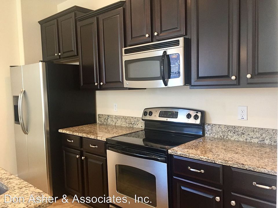 1st image of 9020 Savannah Magnolia Ln #211
