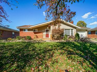 661 Parkwood Dr, Clarksville, IN 47129