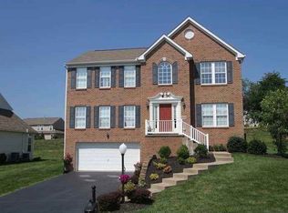 1641 Settlers Dr, Sewickley, PA 15143