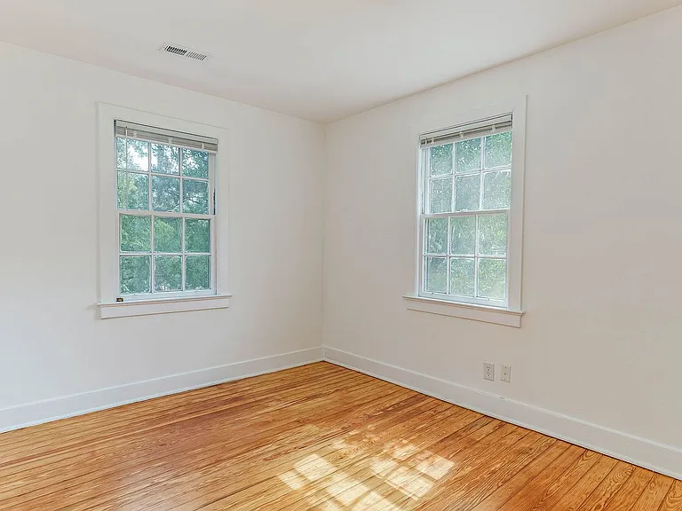 1 Riverside Dr #A — Photo 21