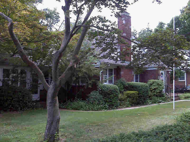 1st image of 36 Tacoma St