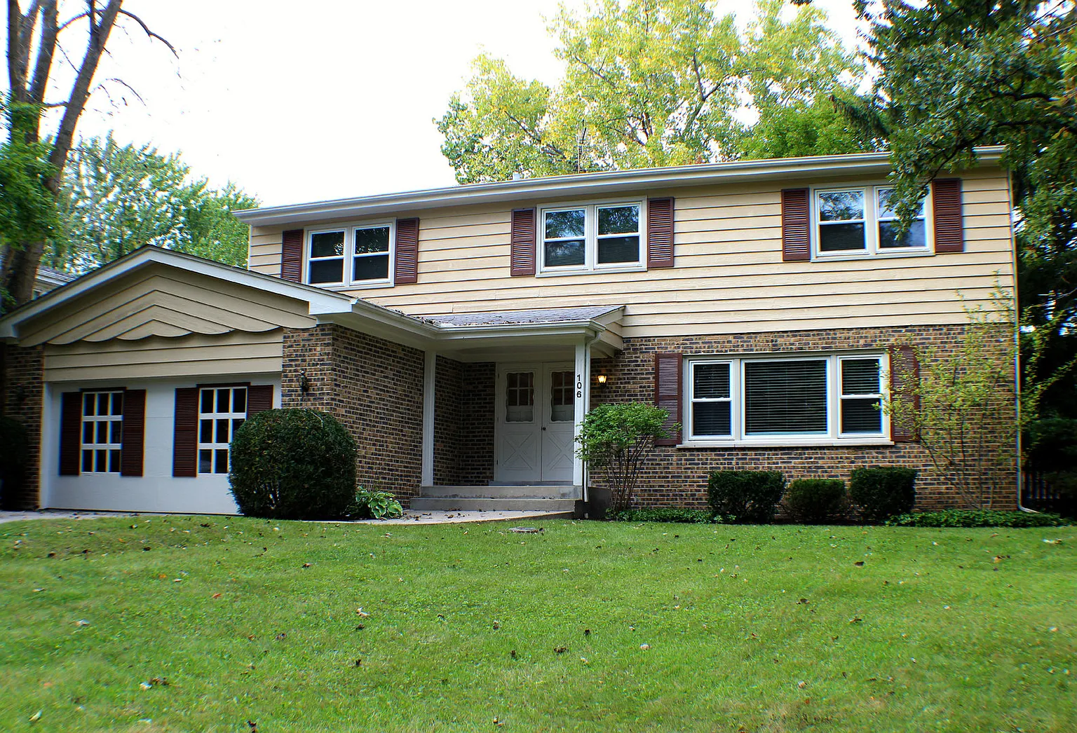 106 E Stone Ave photo 1