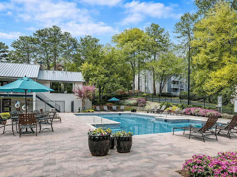 Veridian at Sandy Springs — Photo 9