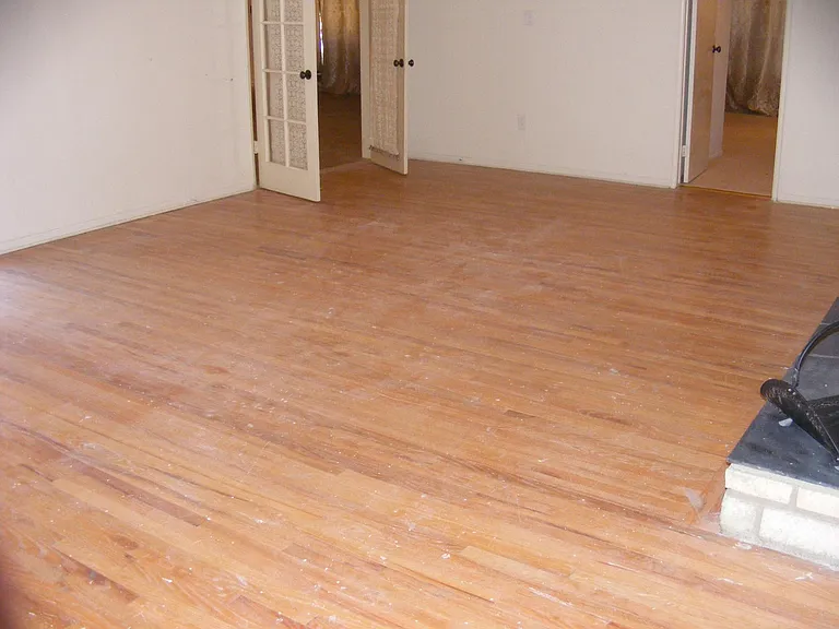 15252 Devonshire St — Photo 5
