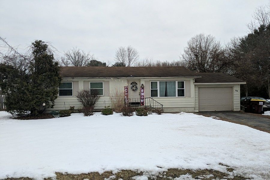 86 Jefferson St, Saratoga Springs, NY 12866 Zillow 86 Jefferson St, Saratoga Springs, NY 12866 Zillow