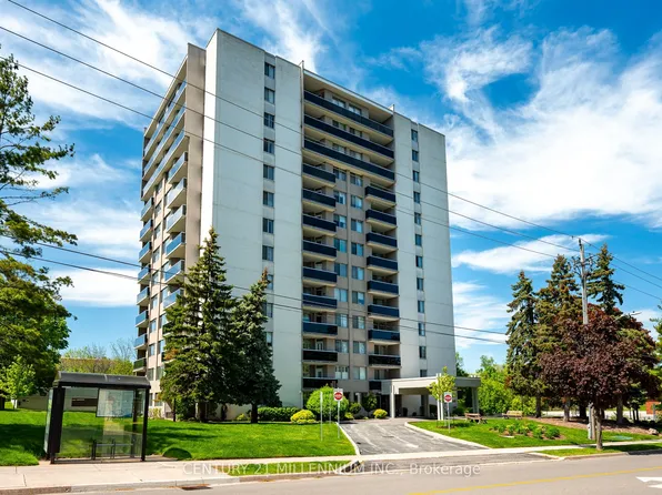 81 Millside Dr #1005, Milton, ON L9T 3X4
