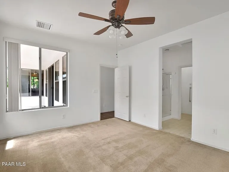 1079 N Hobble Strap St — Photo 12