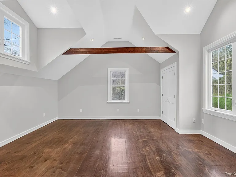 935 Peach Lake Rd — Photo 26