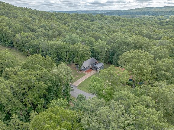 2nd image of 138 Flathead Dr