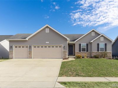 1042 Palisades Ln, Pacific, MO, 63069
