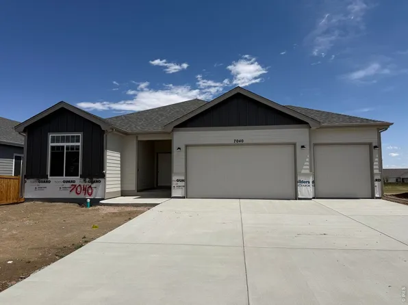 7040 Feather Reed Dr, Wellington, CO 80549