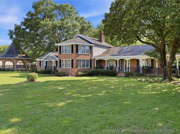 2848 Old Stage Rd S, Erwin, NC 28339