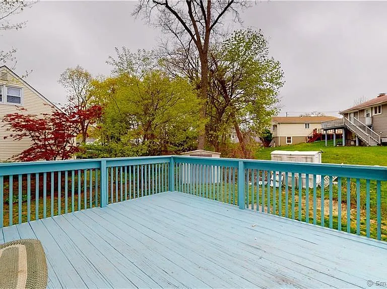 145 Rooster River Blvd — Photo 30