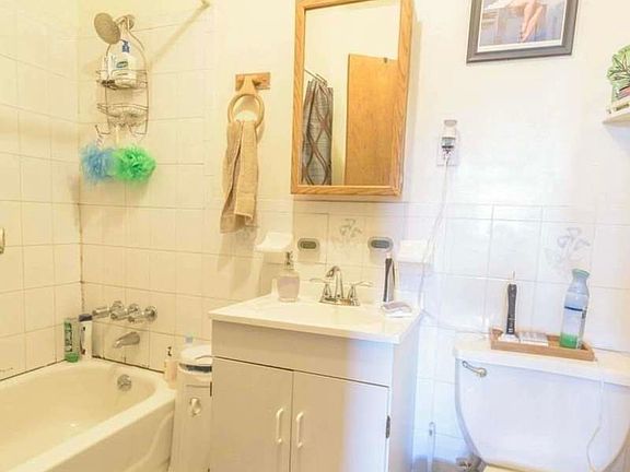 4th image of 649 Saint Marks Ave #3A
