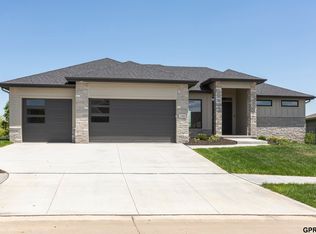 2309 N 182nd Ave, Elkhorn, NE 68022