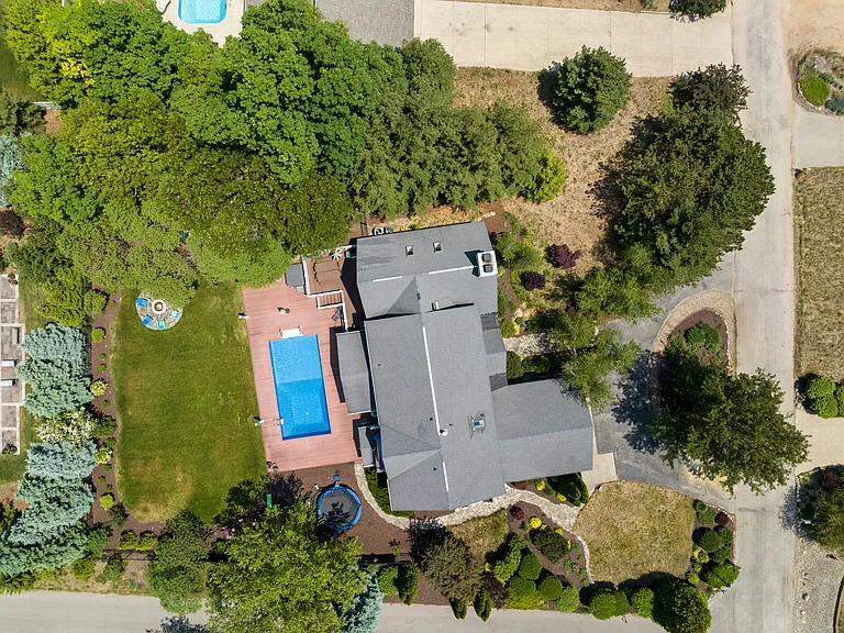 51105 Main Dr — Photo 44