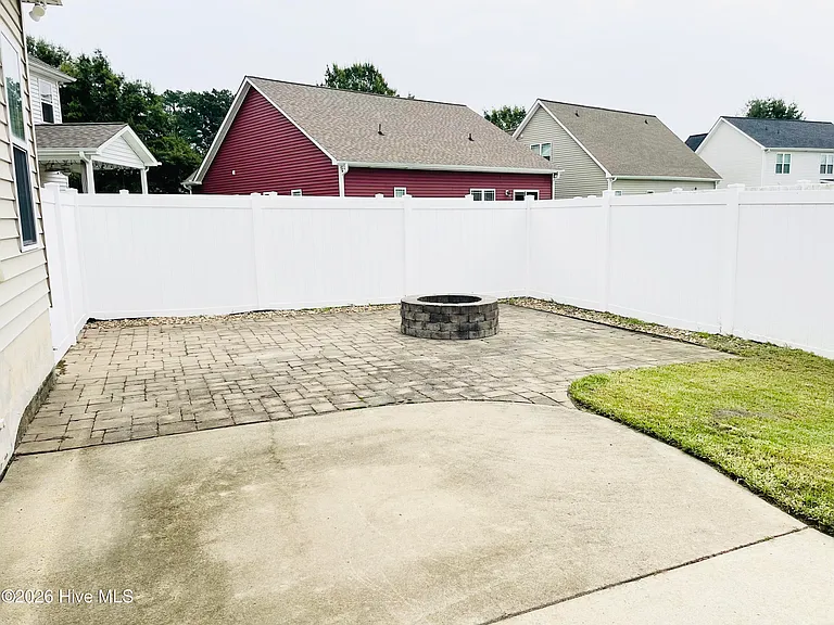 2208 Tulls Cove Rd — Photo 24