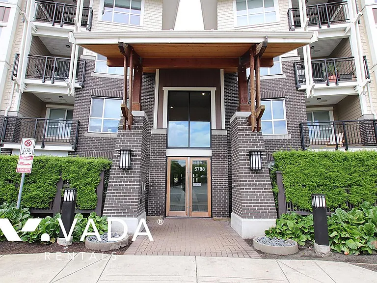 5788 Sidley St #209 — Photo 1
