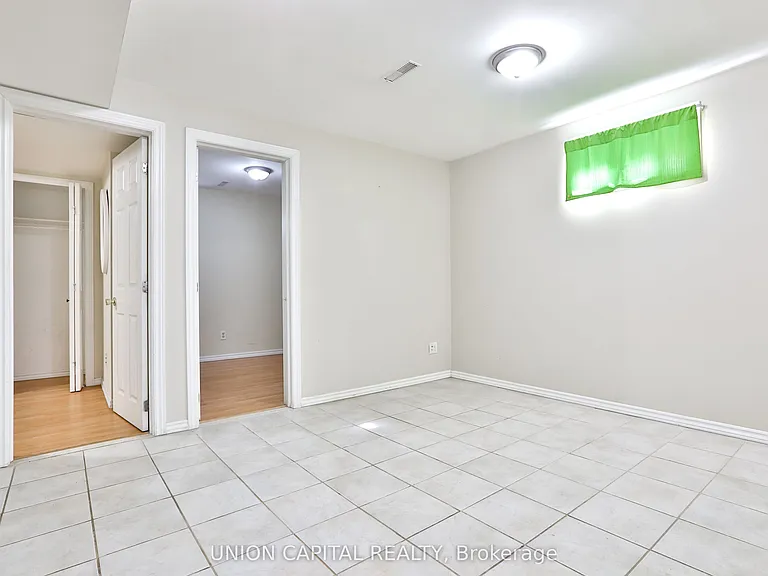 168 Old Sheppard Ave #BASEMENT — Photo 2