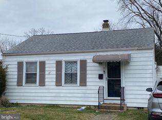 48 Franklin Ave, Clementon, NJ 08021
