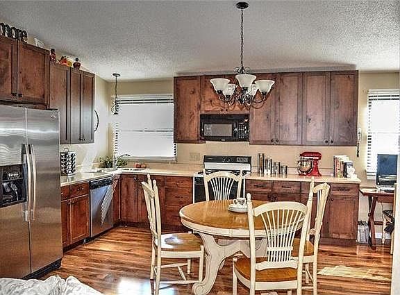 4th image of 4312 Canyonside Ln