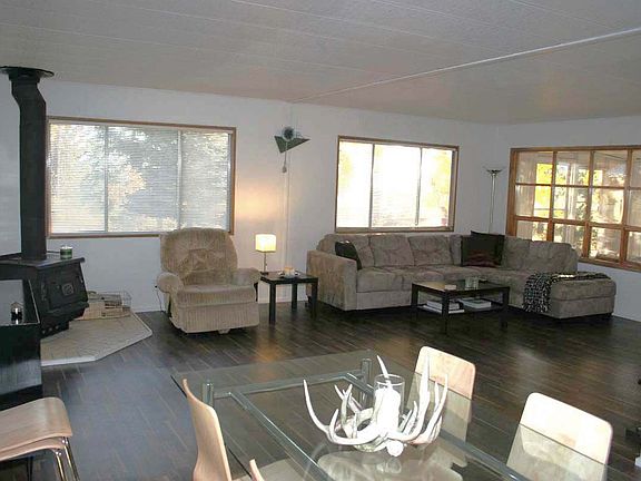 Open Greatroom view from dining area