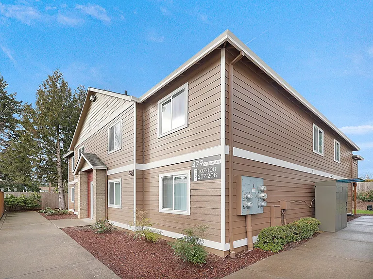 Andrea Place Apartments — Photo 36