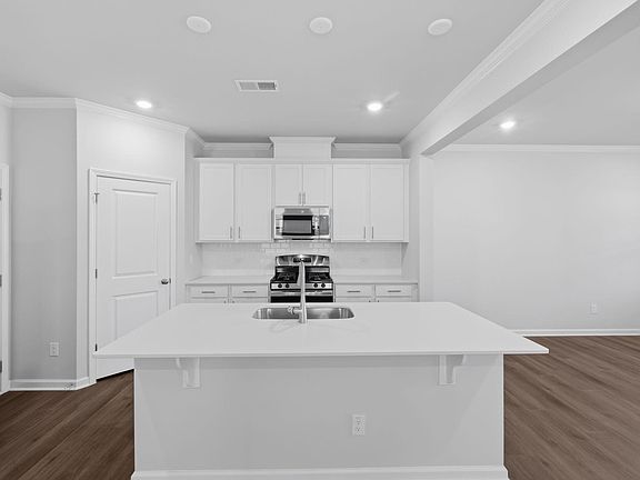 7th image of this home