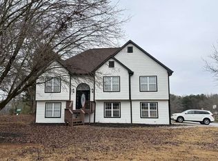 484 Lisa Cir, Winder, GA 30680