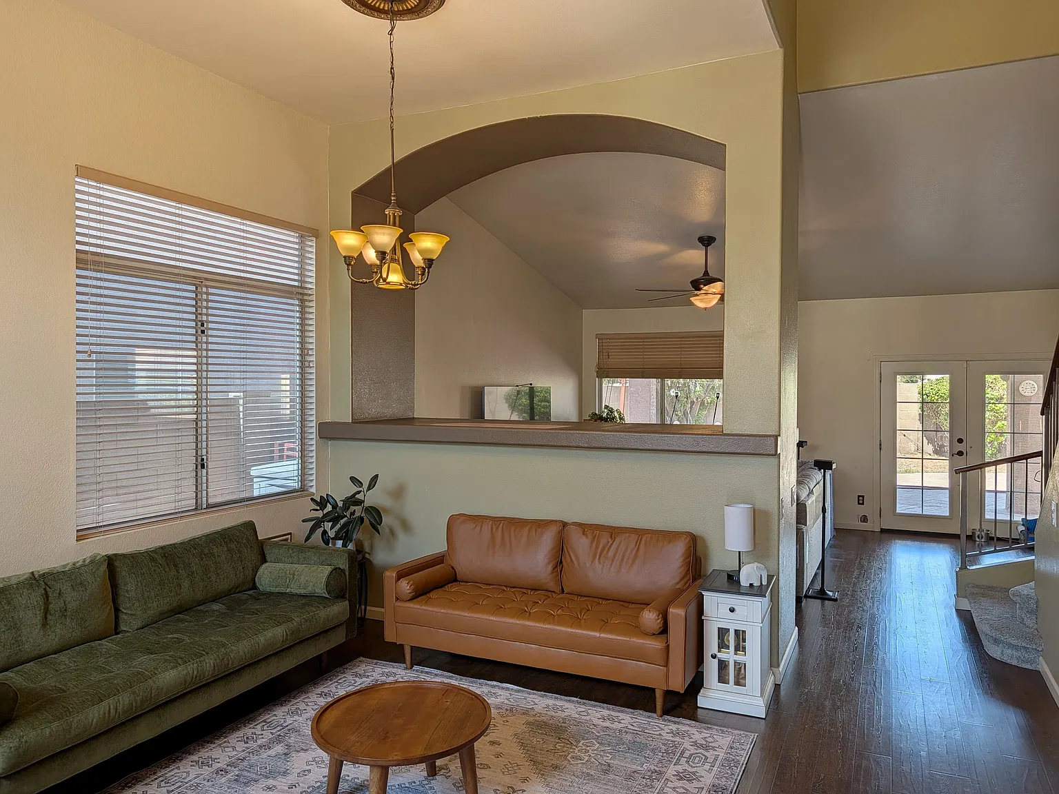 4 bed, 2144 sqft, $2,695 — Photo 3