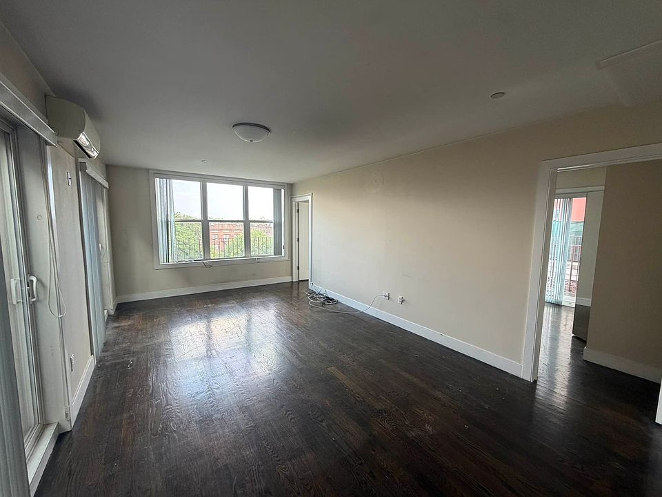 1st image of 490 Ocean Pkwy APT 57