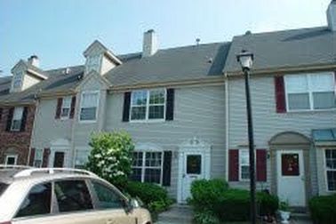 13 Rachel Ct, Kendall Park, NJ, 08824