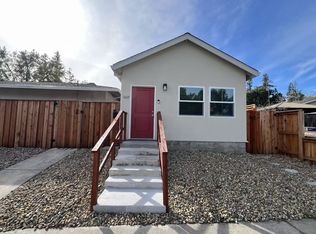 1607 Redwood Ln, Davis, CA 95616