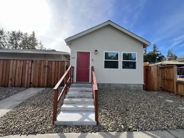 1607 Redwood Ln, Davis, CA 95616