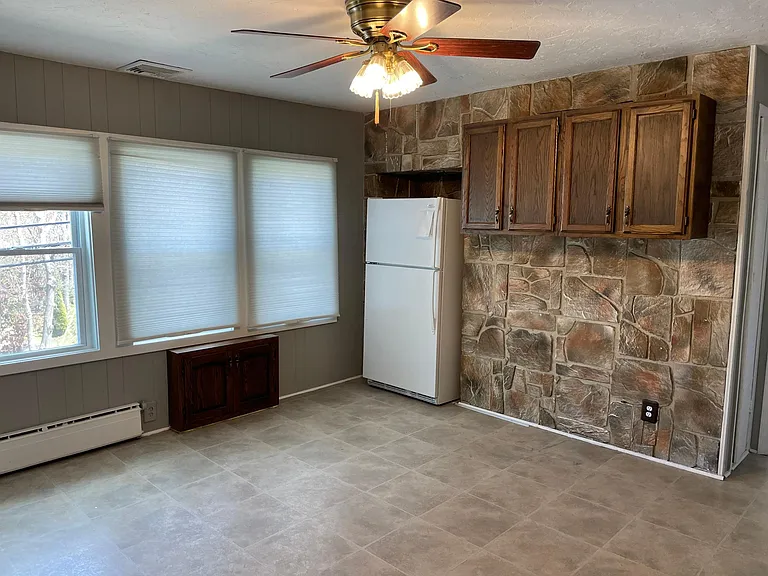 223 Norfolk St #2 — Photo 10