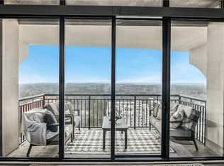 3040 Peachtree Rd NW Unit 1811, Atlanta, GA 30305