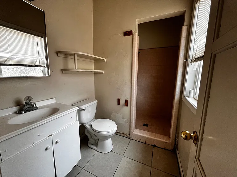 6555 Indian Cove Rd — Photo 4