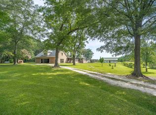 187 Peach Tree St, Ward, SC 29166