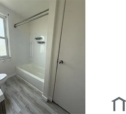 1128 Pearl St — Photo 3
