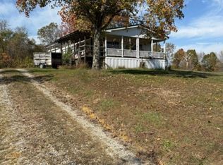 1520 Gordon Rd, Willow Shade, KY 42166