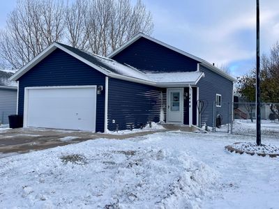 3648 Village Green Ln, Moorhead, MN, 56560