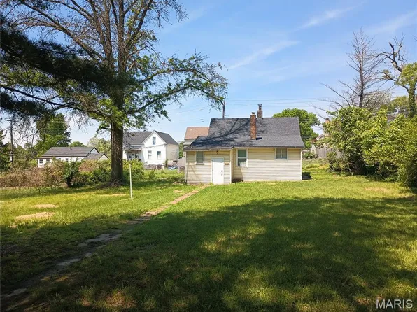 8539 Robin Ave, Saint Louis, MO 63147