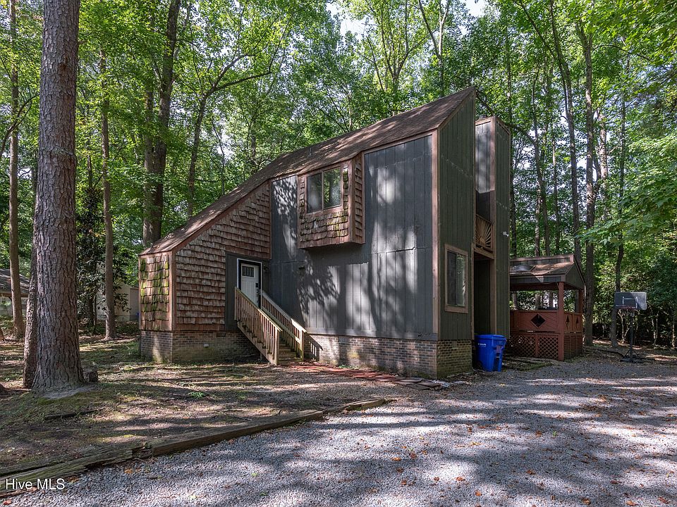 1st image of 107 Tanglewood Drive