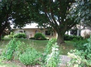 441 W Main St, Mountville, PA 17554
