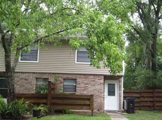 4606 SW 44th Ln, Gainesville, FL 32608