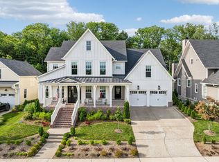 8668 Belladonna Dr, College Grove, TN 37046